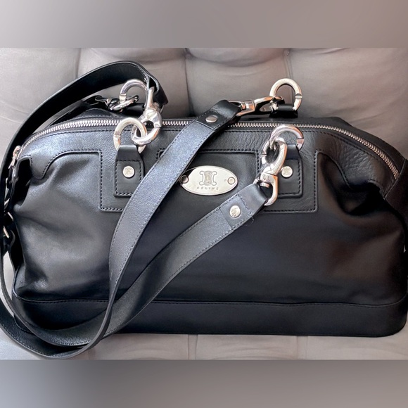 CELINE BOOGIE BLACK TRIOMPHE LEATHER SHOULDER BAG - Picture 1 of 15